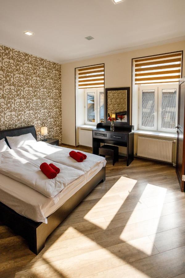 לבוב Apartments Rynok Square 12 מראה חיצוני תמונה