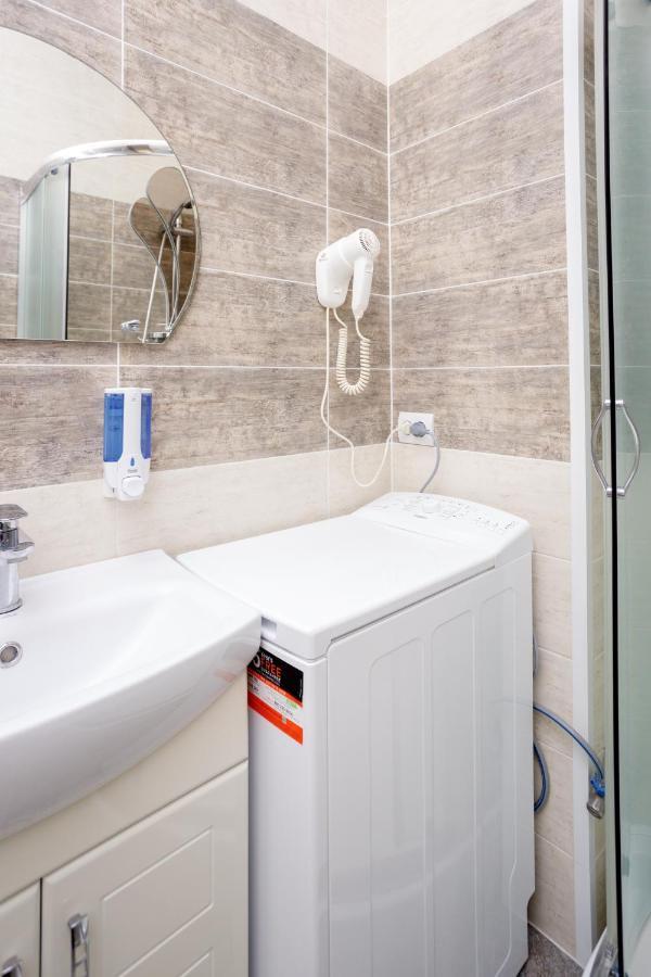 לבוב Apartments Rynok Square 12 מראה חיצוני תמונה